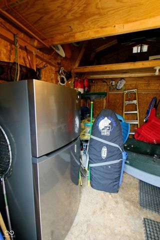 96 Ems T48a Lane, Syracuse, IN 46567