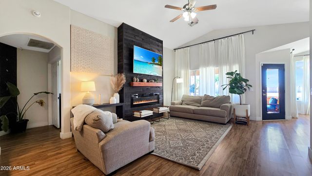 11001 W ALMERIA Road, Avondale, AZ 85392