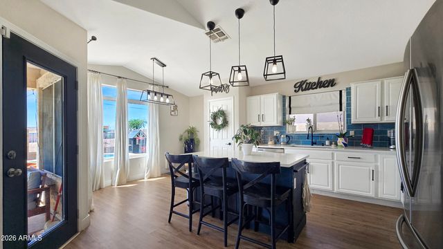 11001 W ALMERIA Road, Avondale, AZ 85392