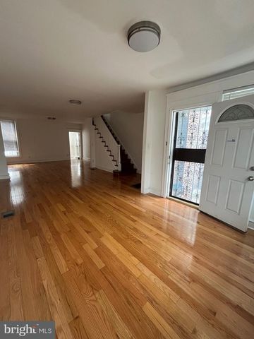 5229 TABOR RD, Philadelphia, PA 19120