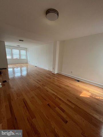 5229 TABOR RD, Philadelphia, PA 19120