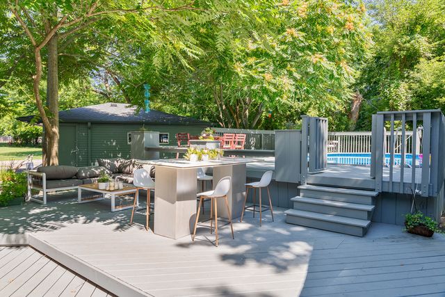 20665 N Weiland Road, Lincolnshire, IL 60069