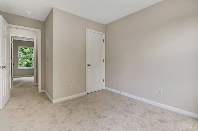 52 Hummingbird Way, Pierce Twp, OH 45102