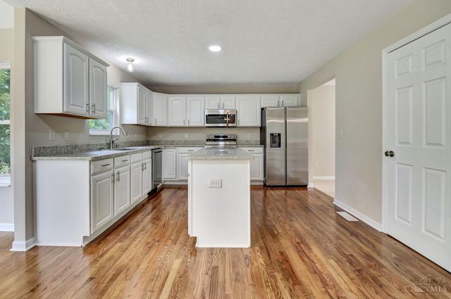 52 Hummingbird Way, Pierce Twp, OH 45102