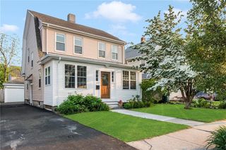 68 Ferncrest Avenue, Cranston, RI 02905