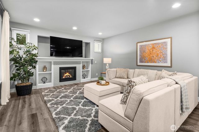 19047 130th Street E, Bonney Lake, WA 98391