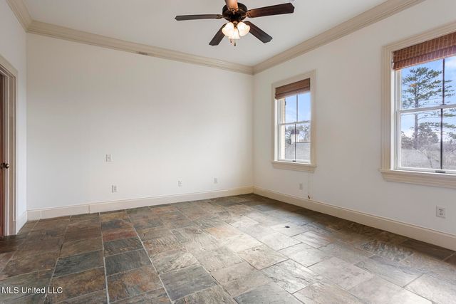 124 Dumaine Place, Madison, MS 39110