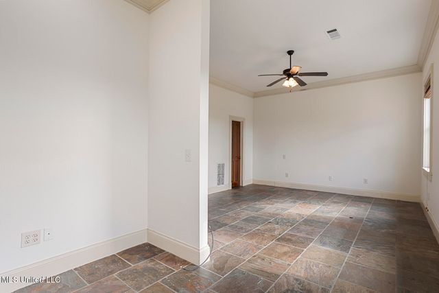 124 Dumaine Place, Madison, MS 39110