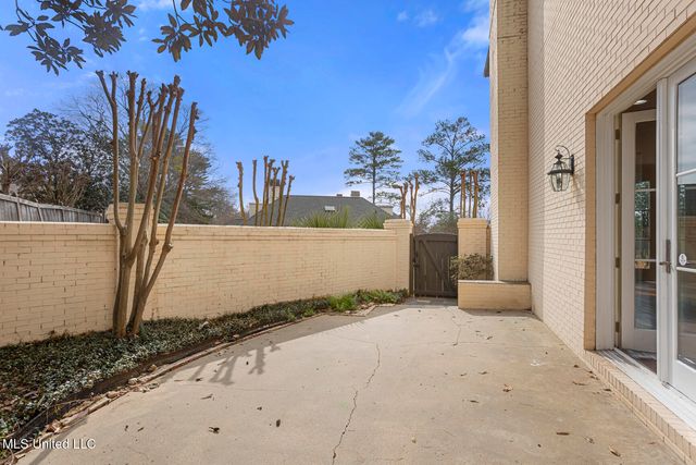 124 Dumaine Place, Madison, MS 39110