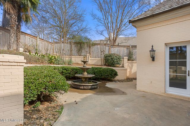 124 Dumaine Place, Madison, MS 39110