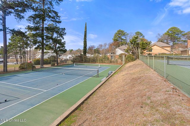 124 Dumaine Place, Madison, MS 39110