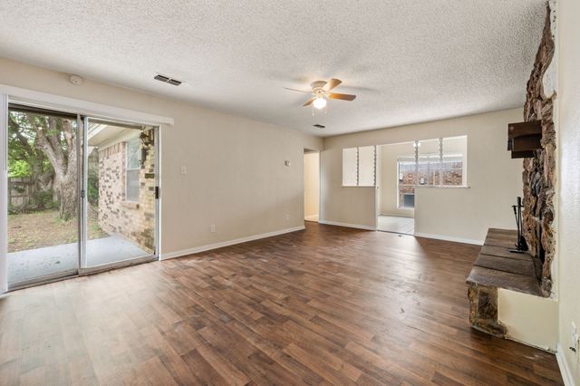 6301 Sunnybrook Drive, Watauga, TX 76148