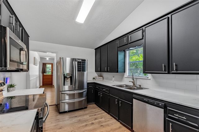 118 Finch Drive, Livingston, TX 77351