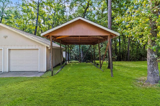 118 Finch Drive, Livingston, TX 77351