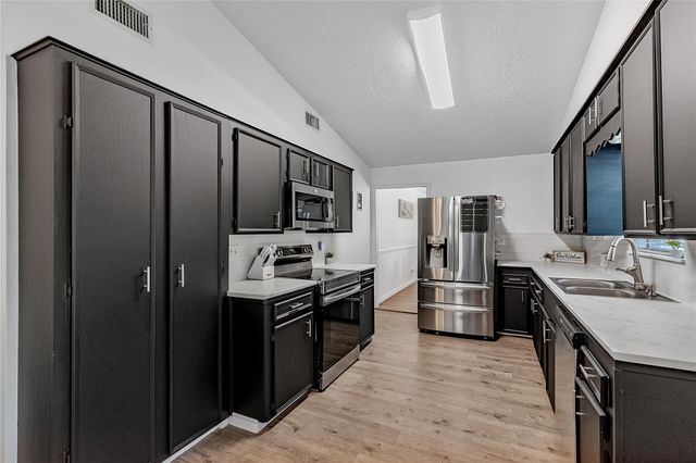 118 Finch Drive, Livingston, TX 77351