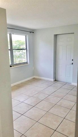 112 Prospect Road, Lantana, FL 33462