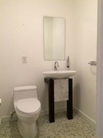 37 Park Vale 4, Boston, MA 02134