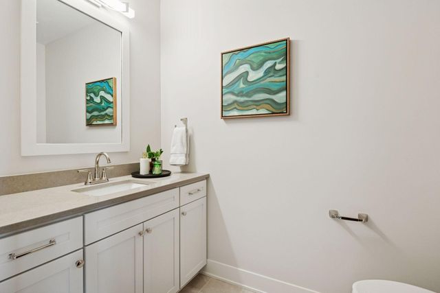 631 Callahan Place, Mendota Heights, MN 55118