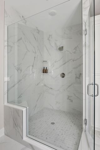 631 Callahan Place, Mendota Heights, MN 55118