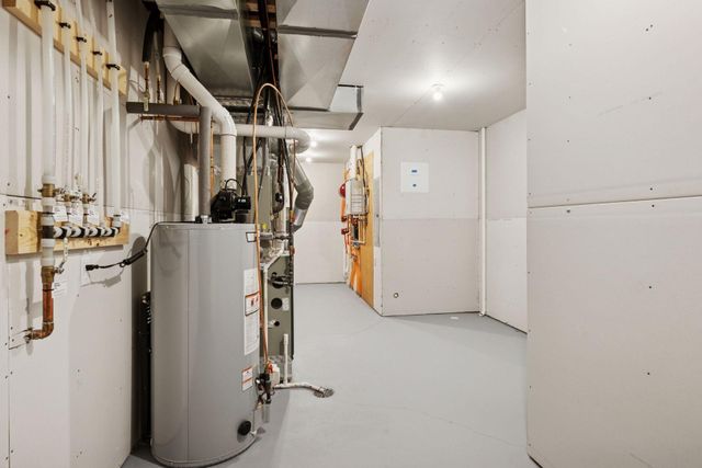 631 Callahan Place, Mendota Heights, MN 55118