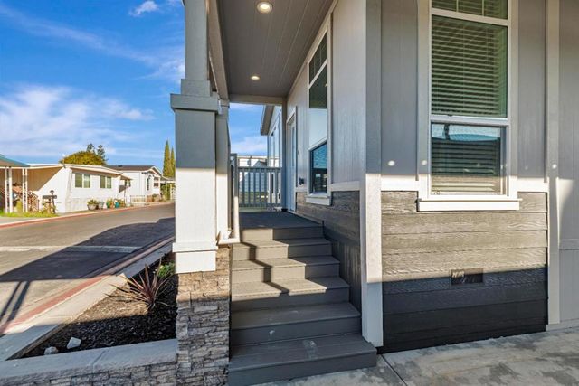 510 Saddlebrook Drive, San Jose, CA 95136