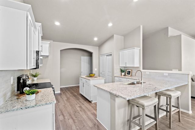 18190 E Barclay Ct, Spokane Valley, WA 99016