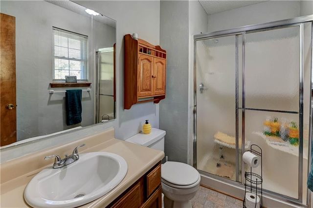 816 E Whitney Street, Olathe, KS 66061