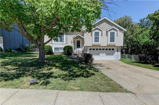 816 E Whitney Street, Olathe, KS 66061