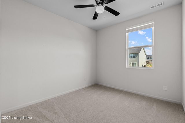 5003 Aiken Back Ln, La Grange, KY 40031