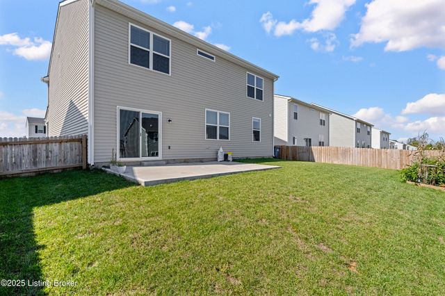 5003 Aiken Back Ln, La Grange, KY 40031