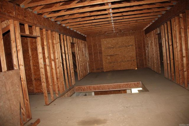 315 W 4th Street, Yellville, AR 72687