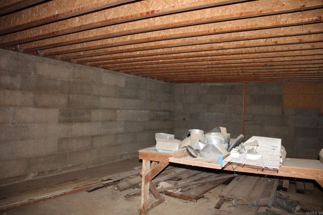 315 W 4th Street, Yellville, AR 72687