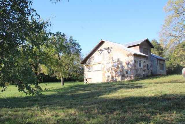 315 W 4th Street, Yellville, AR 72687