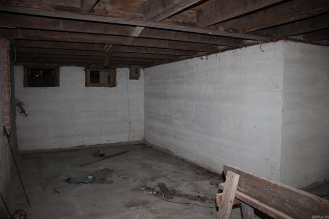315 W 4th Street, Yellville, AR 72687