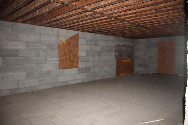 315 W 4th Street, Yellville, AR 72687