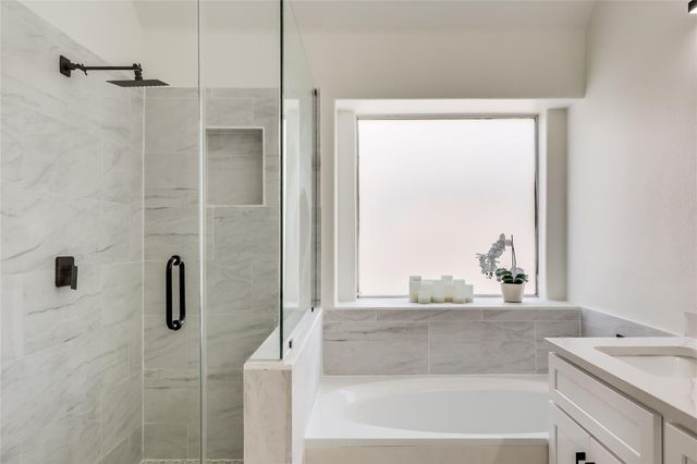 604 Pebblestone Walk DR, Cedar Park, TX 78613