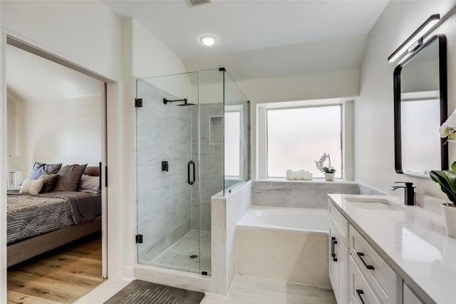 604 Pebblestone Walk DR, Cedar Park, TX 78613