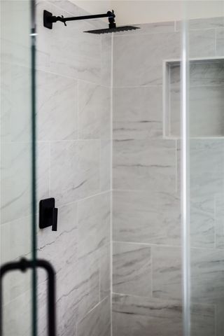 604 Pebblestone Walk DR, Cedar Park, TX 78613