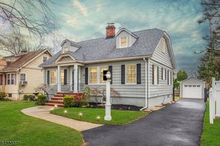 18 Saint Charles Ave, West Caldwell Twp., NJ 07006