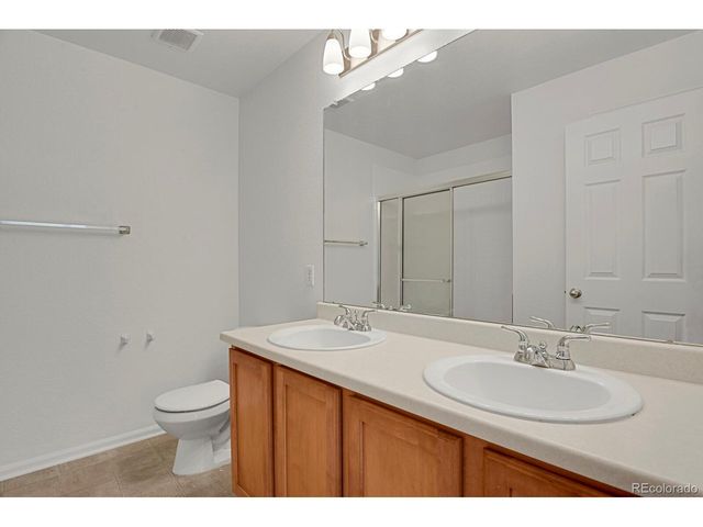 5850 Ceylon St B, Denver, CO 80249