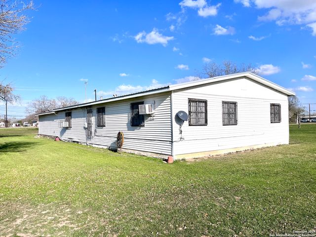 11709 DONOP RD, San Antonio, TX 78223