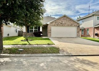 8515 Gander Bayshore Lane, Houston, TX 77040