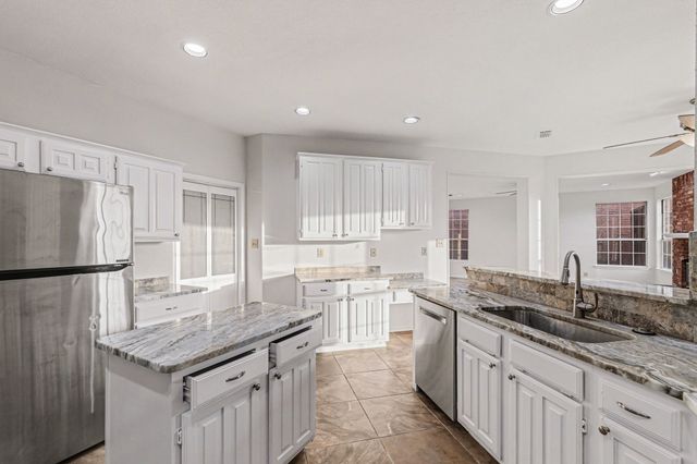 2829 Panorama Drive, Carrollton, TX 75007