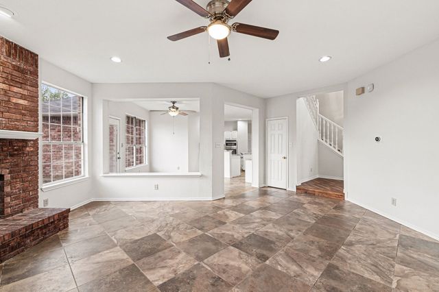 2829 Panorama Drive, Carrollton, TX 75007