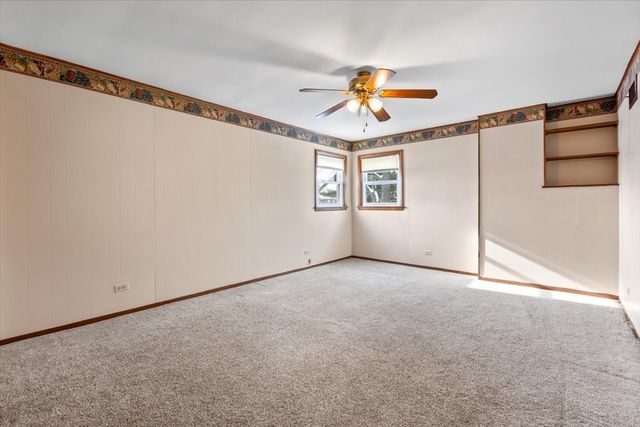 9108 S Utica Avenue, Evergreen Park, IL 60805