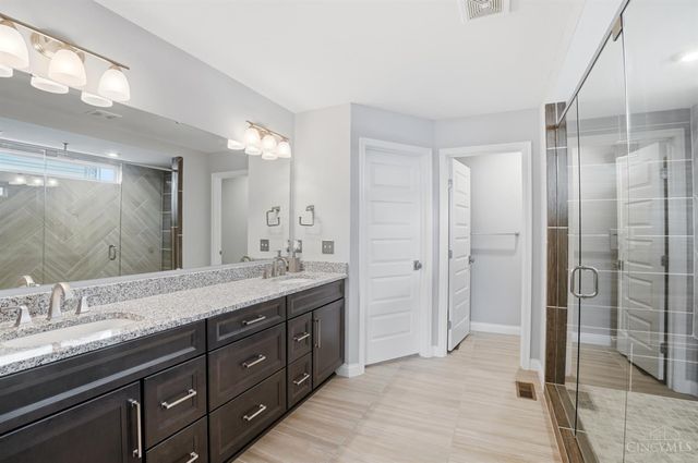 2759 Buckridge Drive, Cincinnati, OH 45233