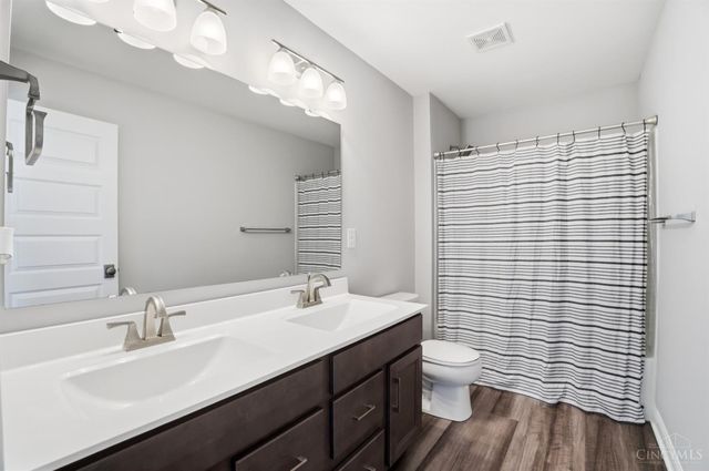 2759 Buckridge Drive, Cincinnati, OH 45233