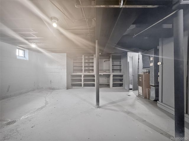 19332 Packard Street, Detroit, MI 48234
