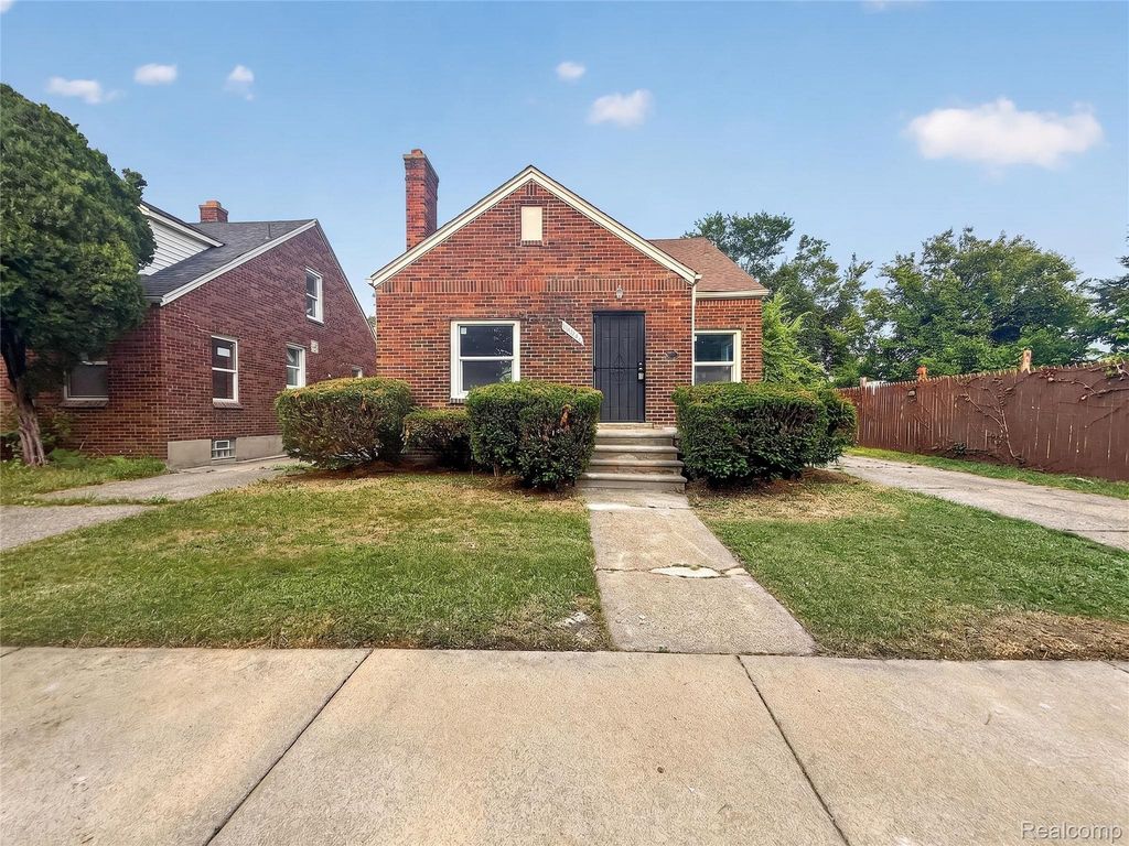 19332 Packard Street, Detroit, MI 48234