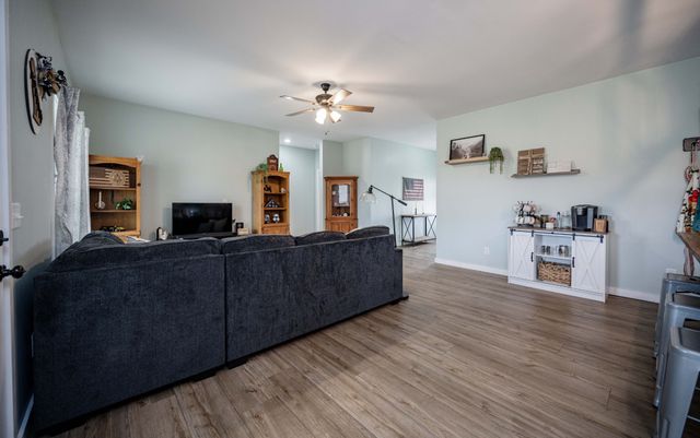 194 SunnyView Ln, Cookeville, TN 38501